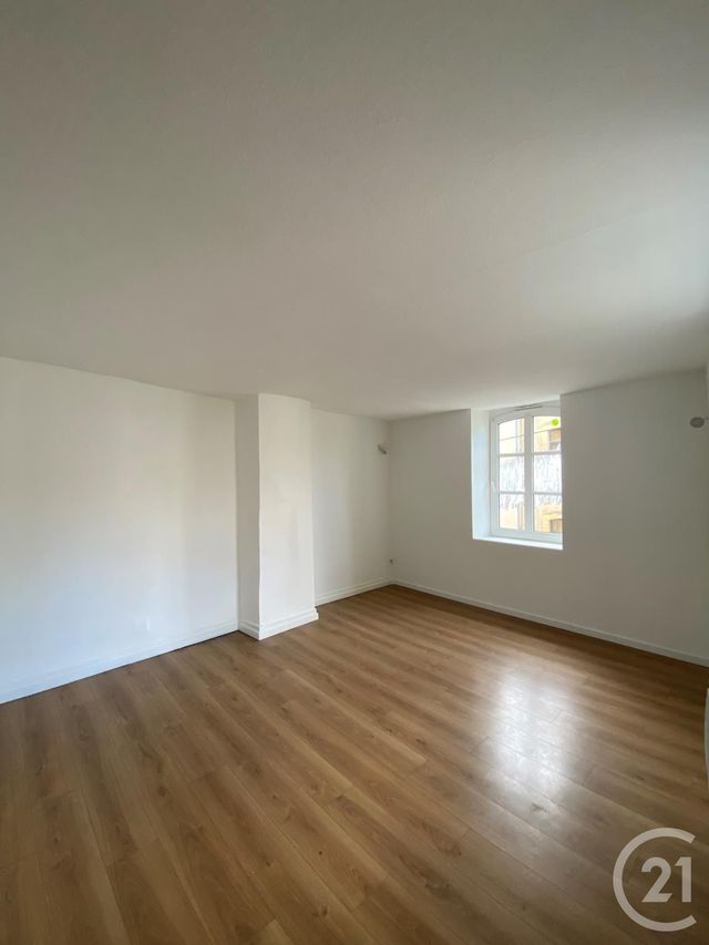 Appartement F1 à louer - 1 pièce - 27.28 m2 - METZ - 57 - LORRAINE - Century 21 Côté Est Immobilier