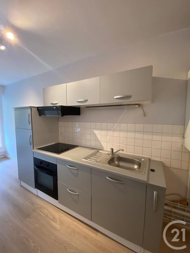 Appartement F2 à louer - 2 pièces - 56.0 m2 - METZ - 57 - LORRAINE - Century 21 Côté Est Immobilier