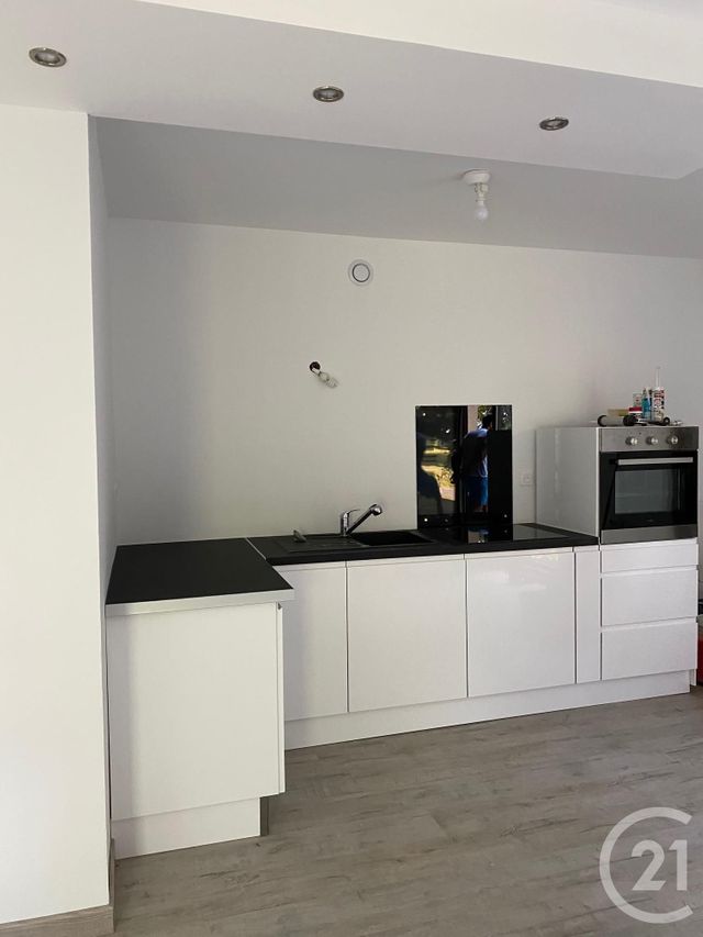 Appartement F2 à louer - 2 pièces - 51.51 m2 - METZ - 57 - LORRAINE - Century 21 Côté Est Immobilier