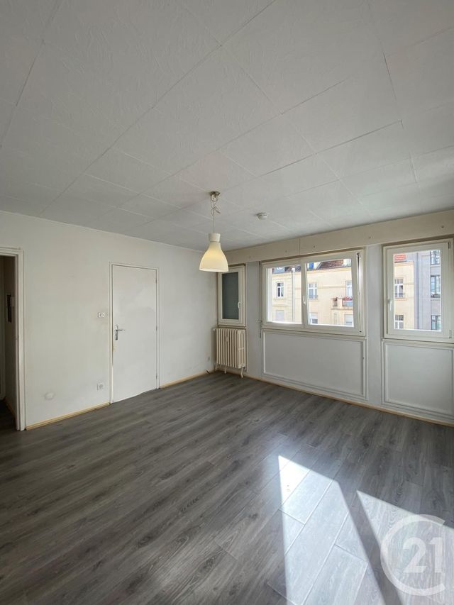 Appartement F2 à louer - 2 pièces - 41.56 m2 - METZ - 57 - LORRAINE - Century 21 Côté Est Immobilier